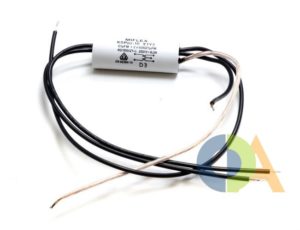 CONDENSADOR UNIVERSAL